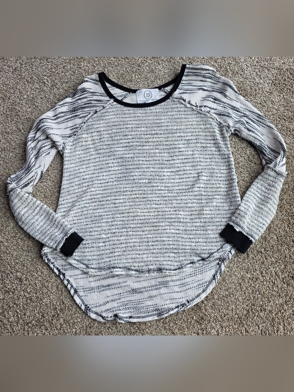 Sloan & Sage Women's Black & White Scoop Neck Sweater